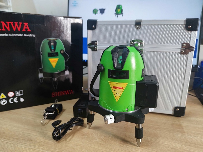 Máy cân bằng laser Shinwa G8 8 tia xanh