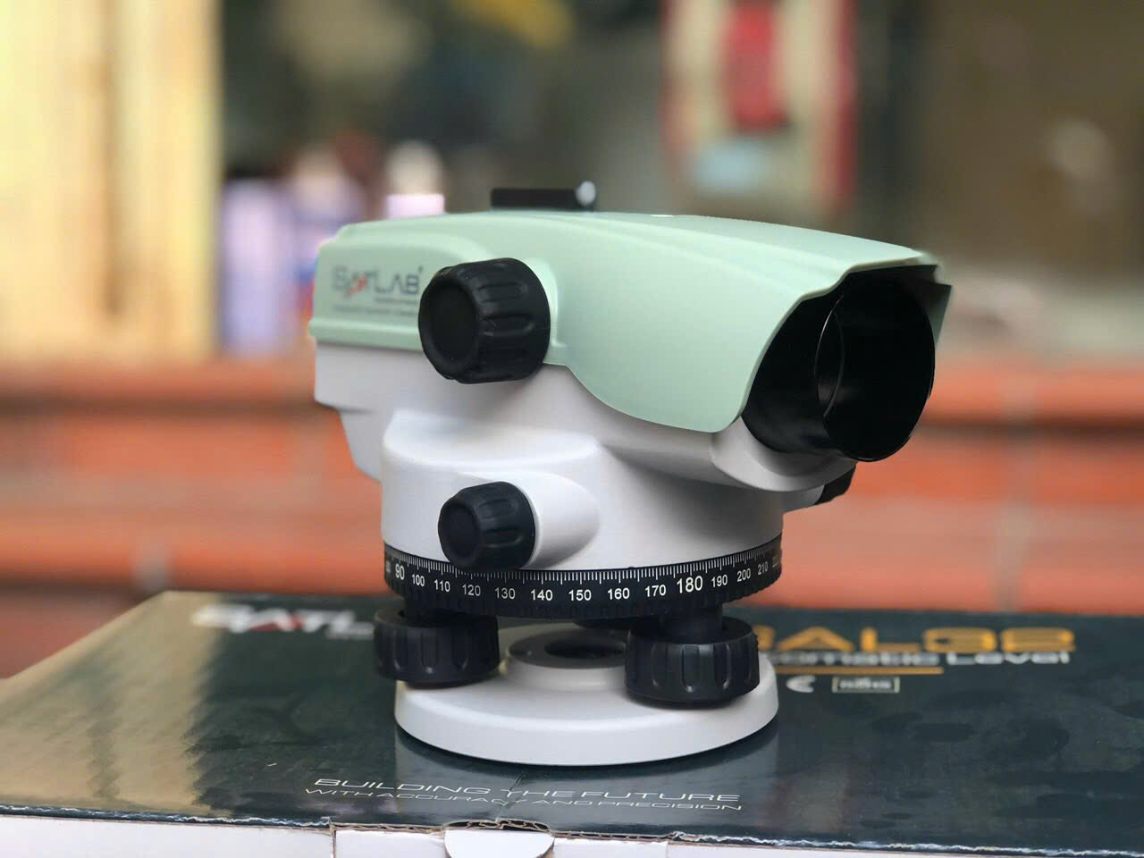 máy thuỷ bình satlab sal32