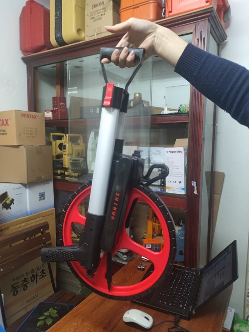 bánh xe đo khoảng cách shinwa cơ phanh tay reset